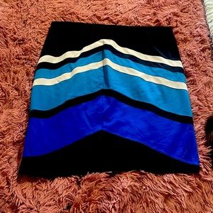 Beautiful pencil skirt!!